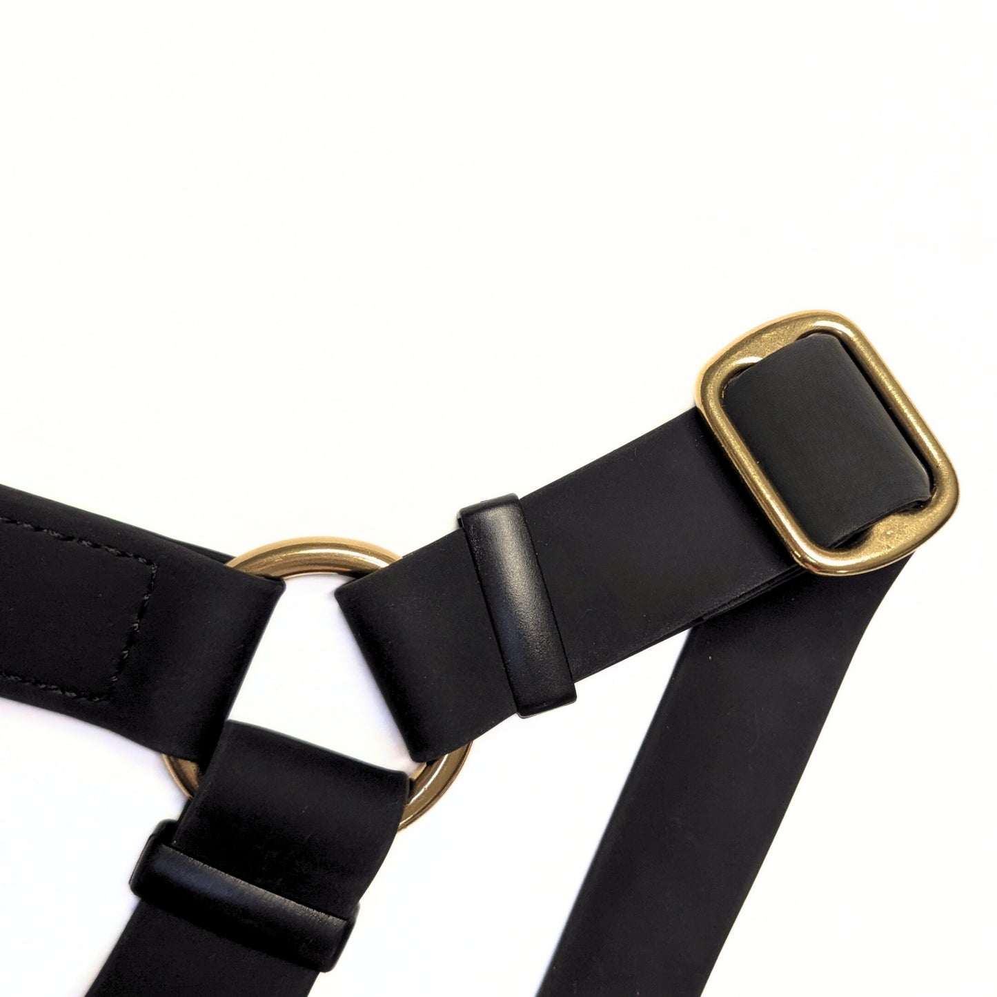 LoomLite No-Pull Waterproof Harness - Black with brass hardware, anti-pull technology, and high quality material by House of Harrold